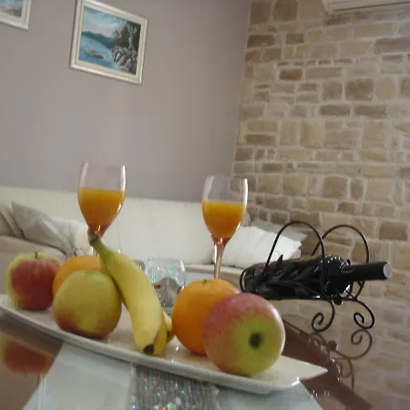 Lilly Apartament Split